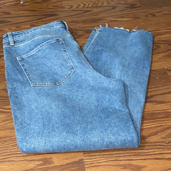 Wild Fable distressed jeans! High rise straight ankle size 14 - Picture 8 of 8